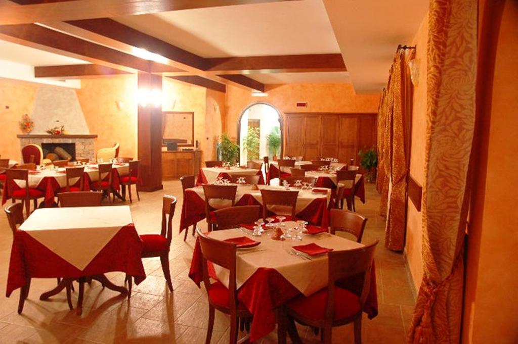 Agriturismo L'Arca Di Anna Brambilla Бельведере-Мариттімо Екстер'єр фото