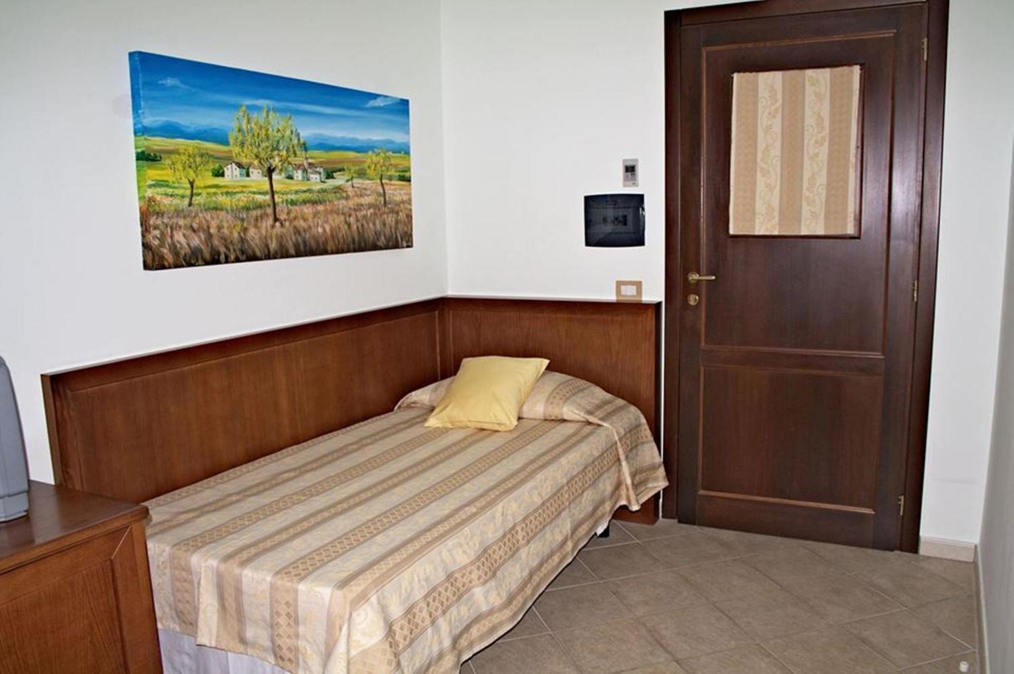 Agriturismo L'Arca Di Anna Brambilla Бельведере-Мариттімо Номер фото