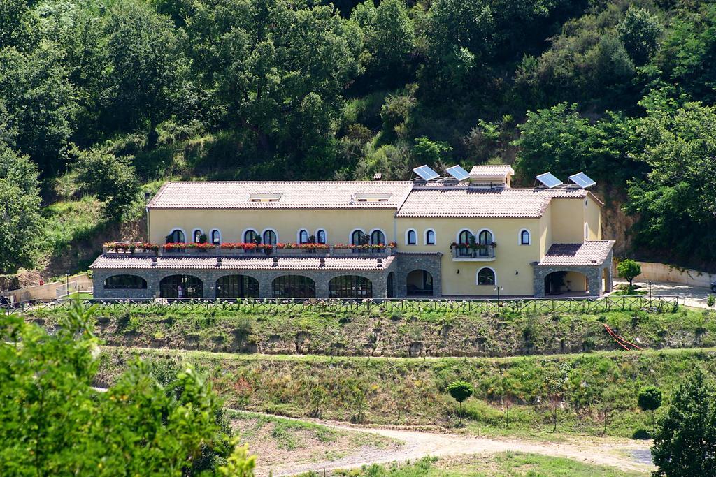 Agriturismo L'Arca Di Anna Brambilla Бельведере-Мариттімо Екстер'єр фото